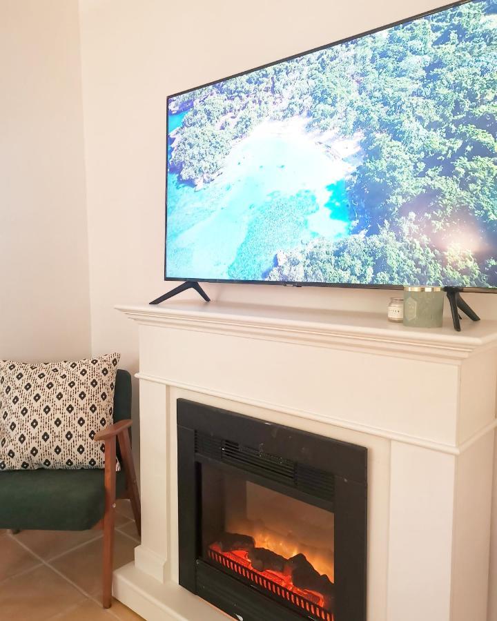 Hillside Apartment With Ac & Heating In Grande Maison บูดาเปสต์ ภายนอก รูปภาพ